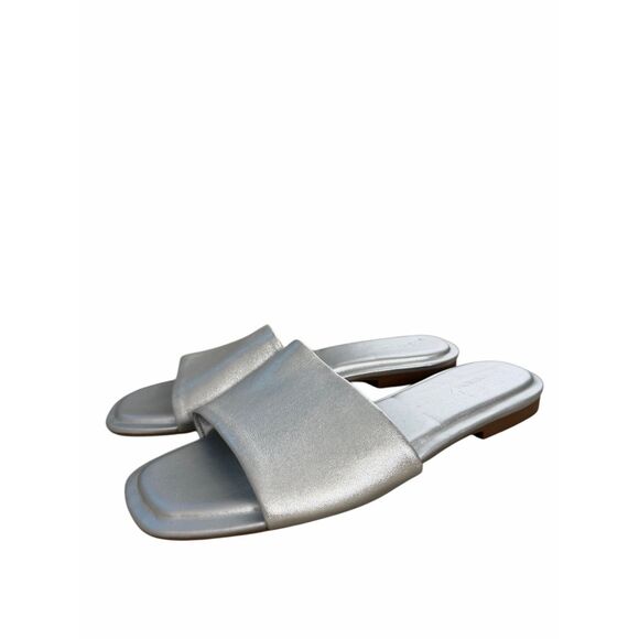 Nordstrom Caryl Slide Sandal Silver Size 9 Leather Sandals - Picture 1 of 7